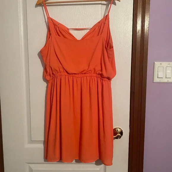 Guess Dress - Picture 2 of 5